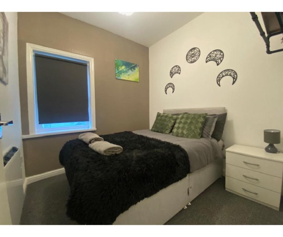 Bank Street 7 * Blackpool