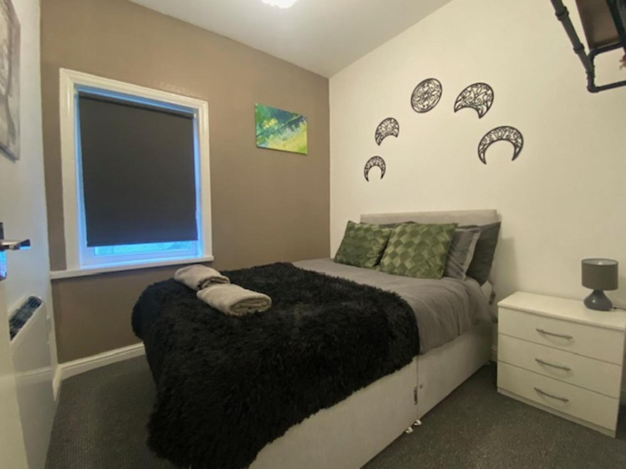 Bank Street 7 Apartment